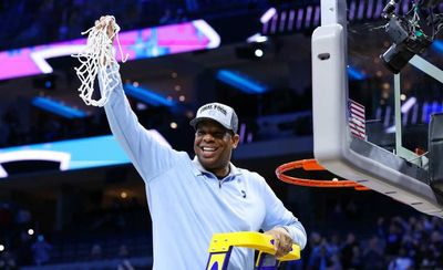 Former UNC Coach Roy Williams Gives Emotional Quote After Tar Heels’ Final Four Run