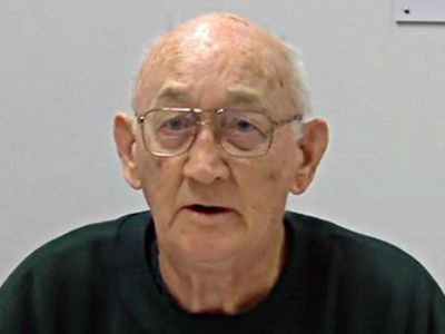 Paedophile priest back in Victorian court