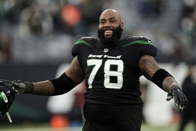 Ravens OT Morgan Moses weighs in on if he’d feel comfortable playing left tackle if needed