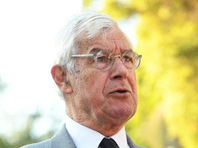 Burnside joins NT anti-vax mandate case