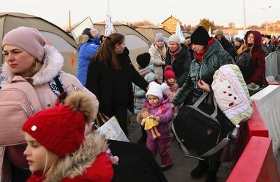 Japanese language schools, vocational schools pledge to help Ukrainian refugees