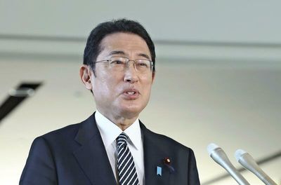 Kishida talks with ROK President-elect Yoon