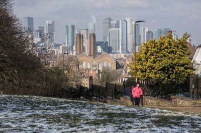 London weather: Temperatures to plummet as capital gripped by cold snap
