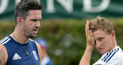 Kevin Pietersen says the current England setup "stinks" and defends captain Joe Root