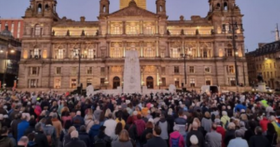 Thousands gather at George Square to sing for world peace amid Ukraine crisis