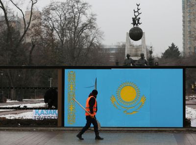 Kazakhstan does not want to be behind new Iron Curtain: Official