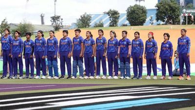 'Keep your heads high': Sachin Tendulkar on India's exit from Women's World Cup