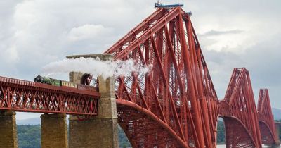 Tornado steam train in Edinburgh this summer as Aberdonian visits Waverley Station