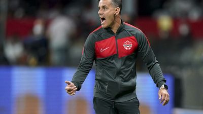 Canada trounce Jamaica to advance to World Cup for first time since 1986