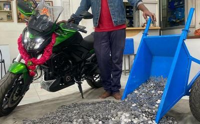 Taxing issue in buying over ₹2 lakh bike by paying coins