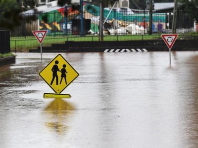 NSW residents brace for further flooding