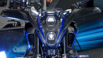 Yamaha Showcases MT-09 Cyber Rally At Osaka Motorcycle Show