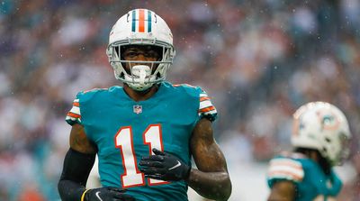 Dolphins GM Says He Will Listen to Trade Offers for DeVante Parker
