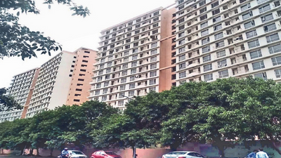 2,700 homebuyers face uncertainty in Noida's Logix Blossom Zest society