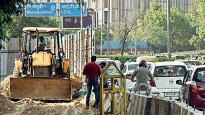 Delhi: Another lane opened, but stretch may continue to be a choke point