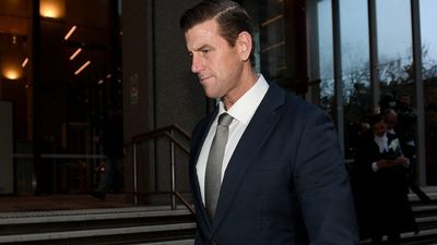 Legal stoush after key witness attempts to avoid testifying at Ben Roberts-Smith defamation trial
