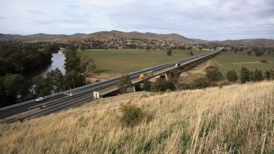 Hume Highway's Sheahan Bridge at Gundagai to receive $16m in federal budget