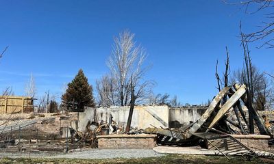 Three months after a wildfire swept through, displaced Colorado residents struggle to rebuild