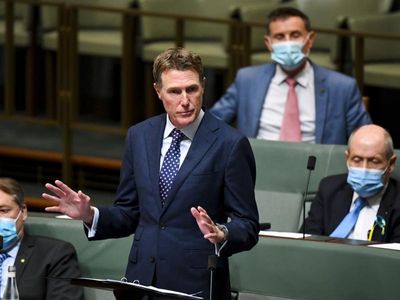 Former attorney-general farewells politics
