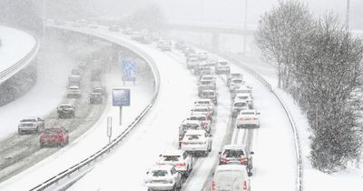 Met Office Scotland snow warning as 'hazardous conditions' to hit drivers after spring scorcher
