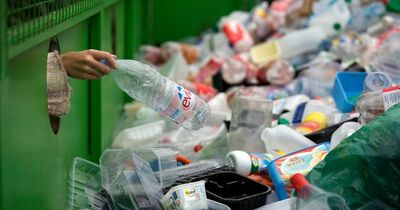 8 ways other cities are cutting plastic waste that Dublin could learn from