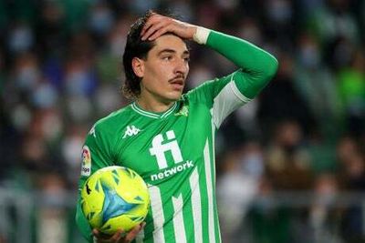 Real Betis ‘still not negotiating’ with Arsenal over permanent move for Hector Bellerin