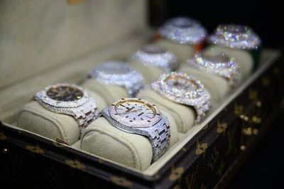 Russia seizes millions worth of Audemars Piguet in response to Swiss sanctions