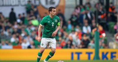 John Giles angered by Jamie Carragher aiming criticism at 'easy target' Seamus Coleman