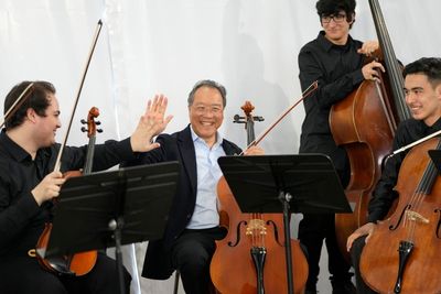 Yo-Yo Ma plays Mozart with Afghan refugees in Portugal