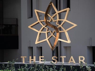 Star 'straight out' laundered Macau cash