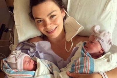 Harry Potter star Scarlett Byrne welcomes twin daughters with husband Cooper Hefner