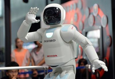 Honda's Asimo robot to retire after 20-year career wowing public