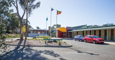 Canberra school turns to remote learning as COVID causes staff shortage
