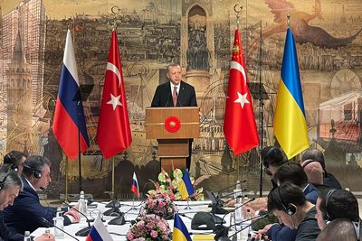 Turkey, a mediator in Ukraine, mends its own ties with neighbours