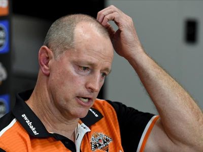 Maguire dismisses Wests Tigers' NRL dramas