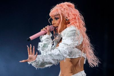 Doja Cat stands firm on her decision to quit music after issuing apology