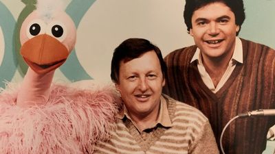 Ernie Carroll, pioneering entertainer behind Ossie Ostrich, dies aged 92
