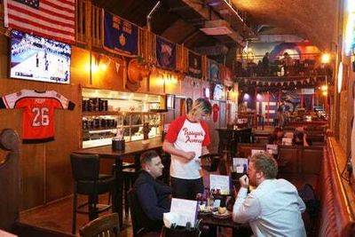 David Ellis reviews Passyunk Avenue: In the good time game not the good taste game this Philly dive bar is a riot