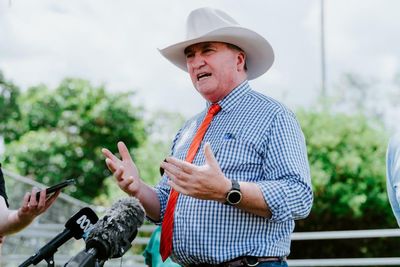 Barnaby Joyce abolishes body set up to advise on major water projects after dam announcements