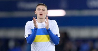 Everton star Vitalii Mykolenko reveals heartwarming Donny van de Beek gesture to help Ukraine