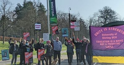 Stirling University principal urged to make statement on pensions dispute as staff letter gains support