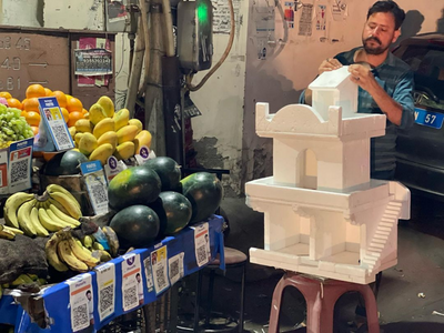 Fruit seller making a 'palace' for his daughter is the best thing on Internet today
