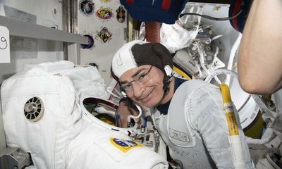 US astronaut returns to Earth with Russian cosmonauts after record-breaking mission