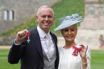 Robert Rinder and his mum Angela Cohen receive MBEs at Windsor Castle