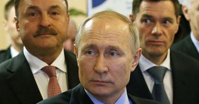 Vladimir Putin's advisors 'too scared to tell him how badly Russia is doing in Ukraine'