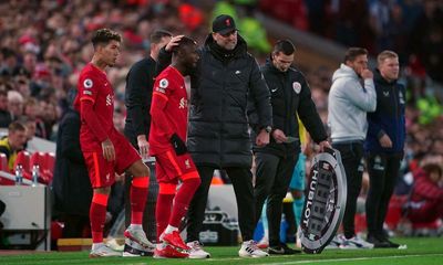 Premier League clubs set to vote for five substitutions per match