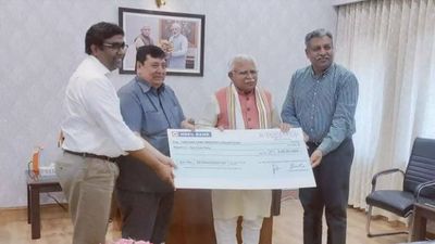 HAFED donates Rs 2 crore to CM's relief fund