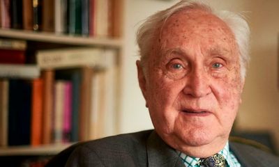 Letter: Sir Crispin Tickell obituary