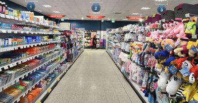 Home Bargains and B&M patio cleaning product hailed as 'amazing' by shopper