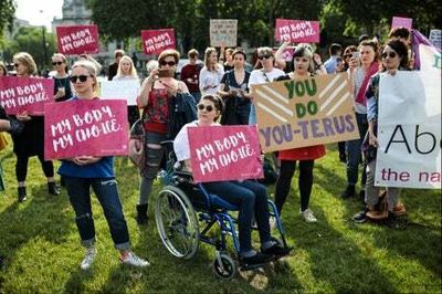 MPs vote to continue at-home abortion care service introduced during lockdown